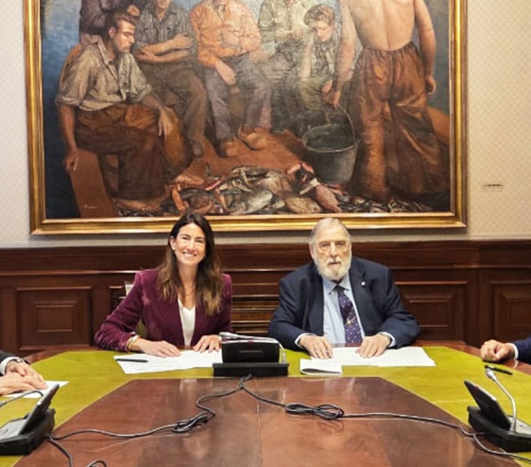 El ex parlamentario del PSOE que acusa a PP y Vox de preparar una guerra civil y a Alianza Catalana de guardar armas