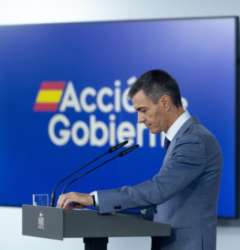 Sólo se crea empleo público: los datos del tercer trimestre desmontan el [...]