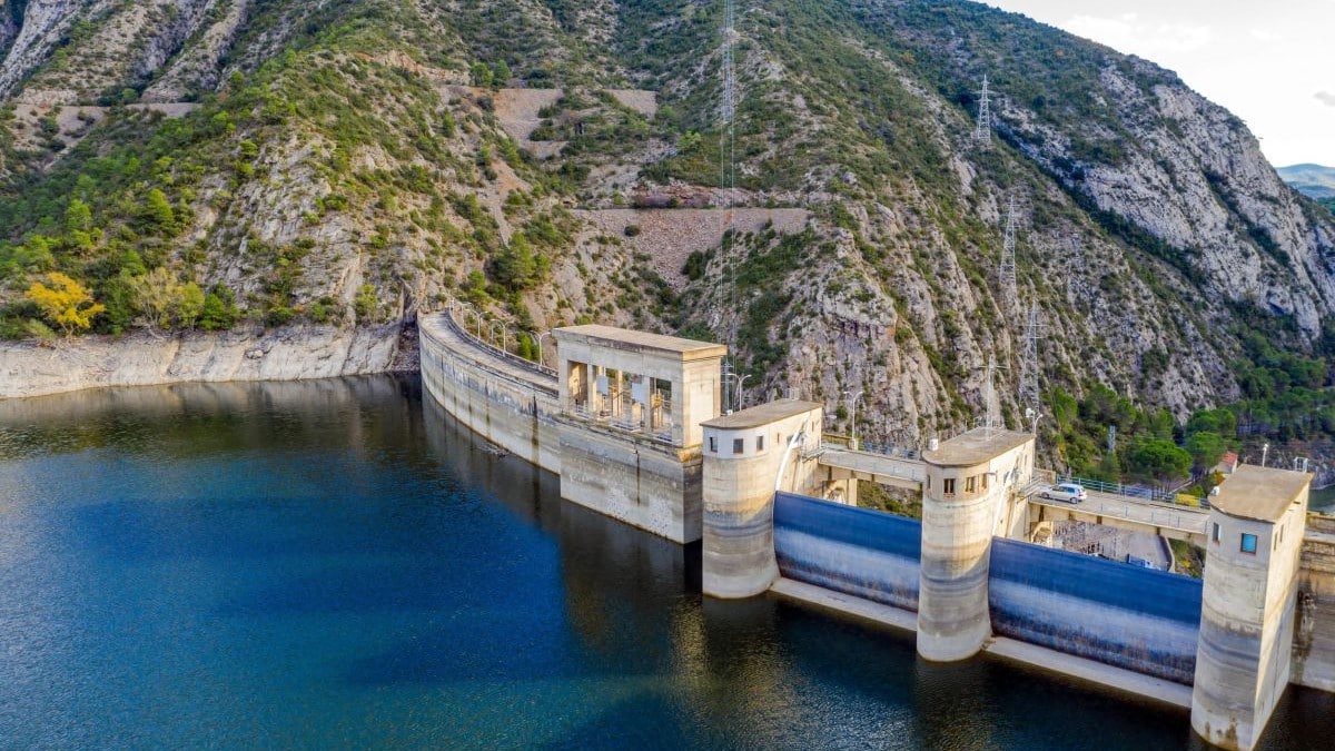Una iniciativa público-privada liderada por Azvi abre una nueva vía para desbloquear la Presa de Alcolea y el Canal de Trigueros