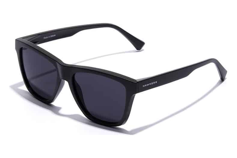 Gafas de sol HAWKERS One LS unisex con montura negra y lentes cuadradas oscuras