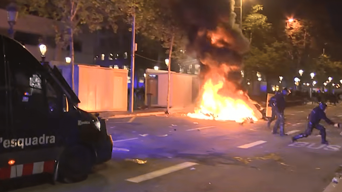 Disturbios en el centro de Barcelona este sábado.
