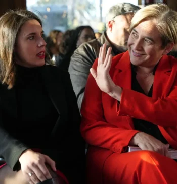 El PP no vetará la presencia de Colau y de Montero en [...]