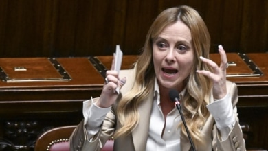 Meloni aplica su máxima de ley y orden en una prueba de fuego para la derecha ante el desafío de los violentos