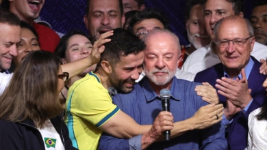 Quién es el 'general' Janones al frente del Ejército de Lula: cómo convertir WhatsApp en un arma electoral masiva