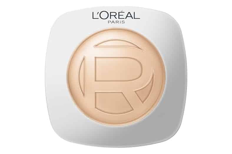 Bálsamo con color L'Oréal Paris Hyaluron Tinted Balm en tono 9 Deep para piel oscura
