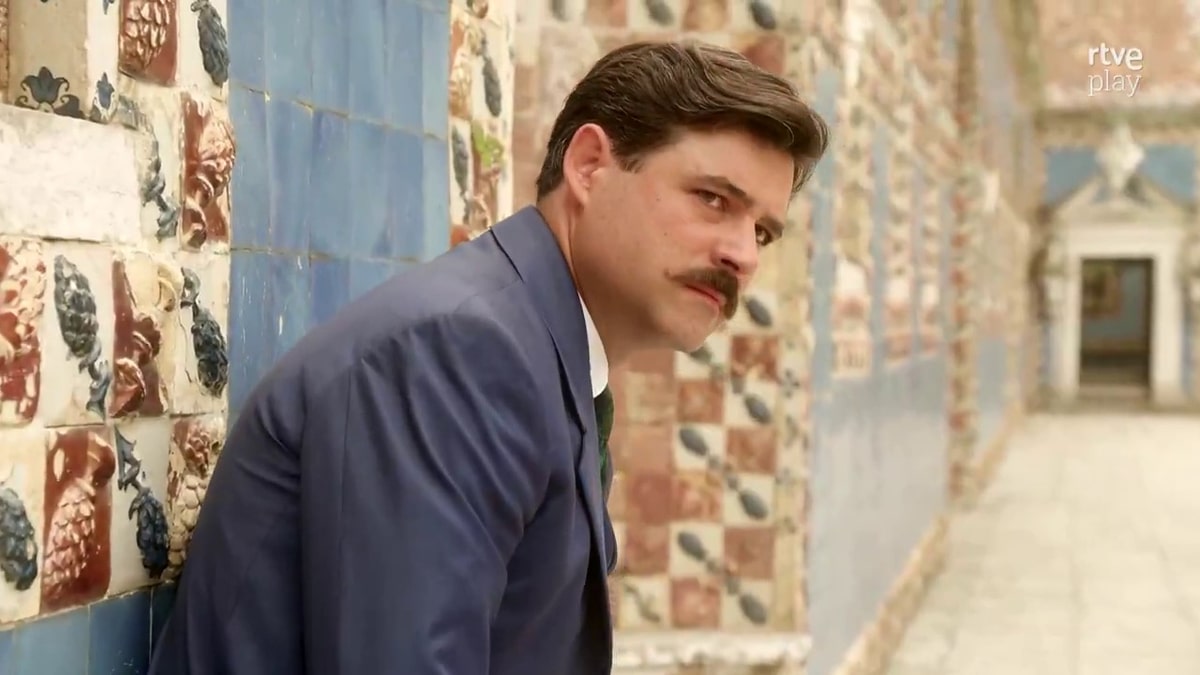 Arturo García Sancho interpreta a Manuel de Luján en el serial de época La Promesa