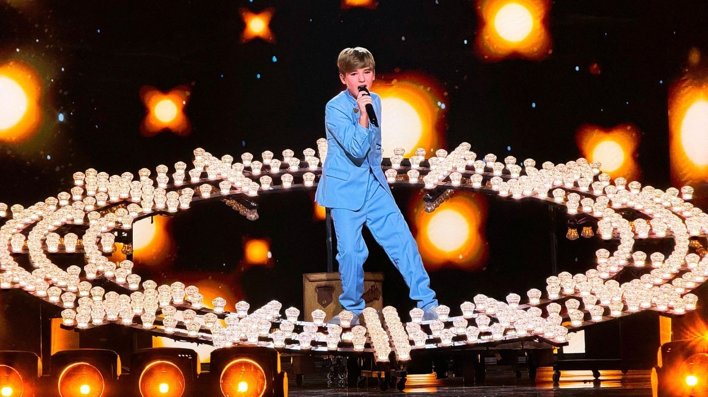 Lucas Paulano, representante de España en Eurovisión Junior 2026, en uno de los ensayos