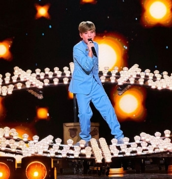 Lucas Paulano, representante de España en Eurovisión Junior 2026, en uno de los ensayos