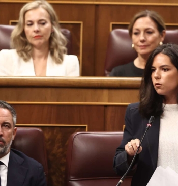 Las candidatas de Vox que se abren hueco en unas listas 'cremallera' [...]