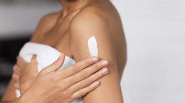Bálsamo corporal Lancôme Nutrix Royal Body: un lujo al 60 % de descuento en Primor