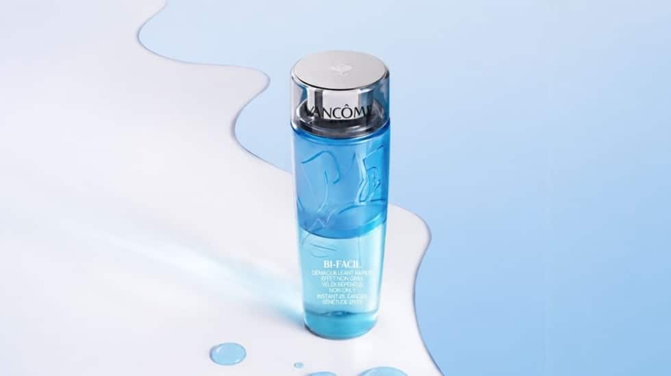 Limpieza facial de lujo con 57 % dto. sólo hasta las 23:59 h: descubre la oferta de Bi-facil Lancôme en Primor