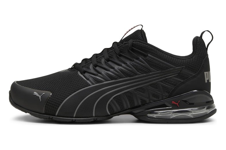 Zapatillas Puma Voltaic EVO de hombre en negro con gris y detalles en rojo