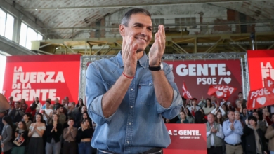 Tezanos sitúa a Sánchez a casi 12 puntos por encima de Feijóo a mes y medio de las generales