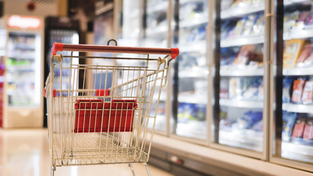 Estos son los horarios de los supermercados por el puente