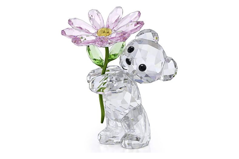 Figura de cristal Swarovski Oso Kris con una margarita de toques rosas y verdes