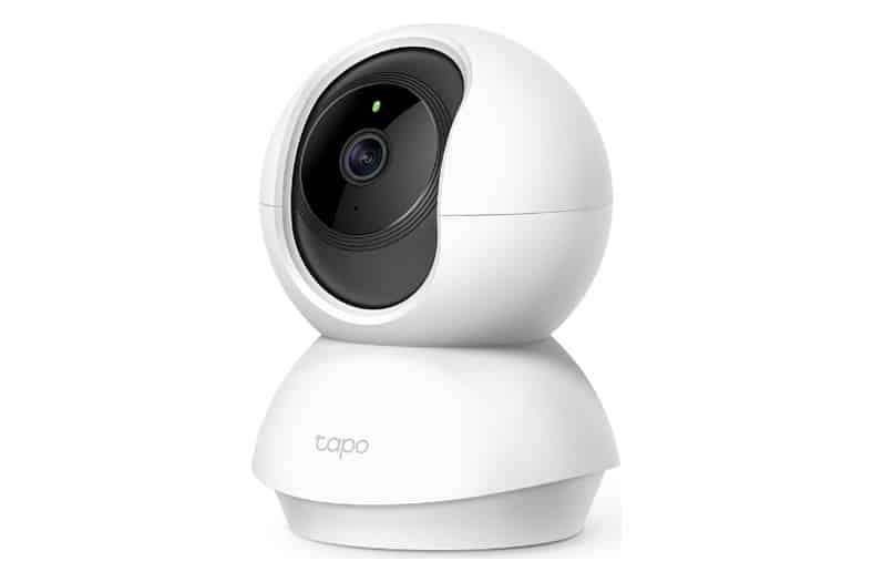 Cámara de vigilancia de interior Tapo C200 de TP-Link con cabezal giratorio