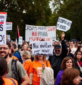 El mismo decreto que protege a los que están dentro cierra la [...]