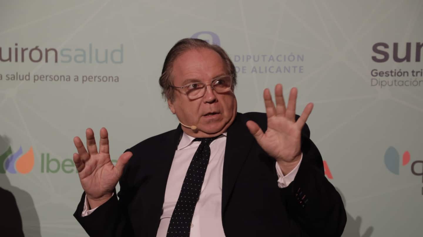 Antonio Miguel Carmona, Presidente de Advance Microsystems QS, Consejero de Air China y profesor de la Universidad de Beijing